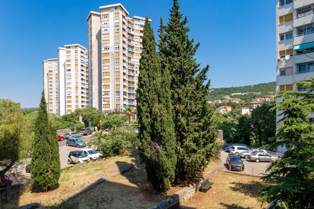 Apartment View Fiume Esterno foto